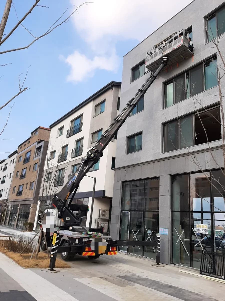 음성 간판 작업 현장 3
